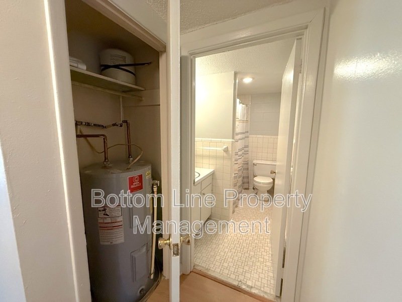 Charming 1 bedroom property image