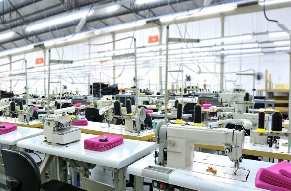 How to Find Reliable Clothing Manufacturers in Pakistan
