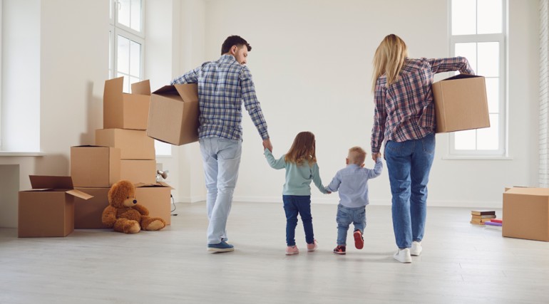 Canada-to-U.S. Relocation: A Complete Financial Guide for Canadians in Texas